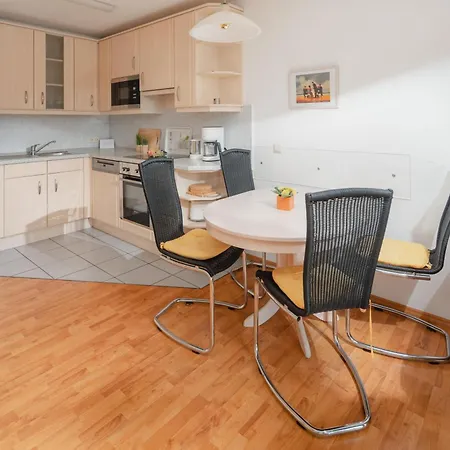 Haus Sanderling Meeresbrise Апартаменты Йюст